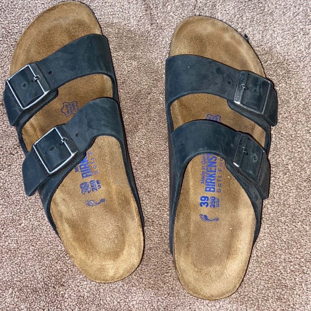 Size 8.5 Authentic Birkenstock Two Strap Sandals